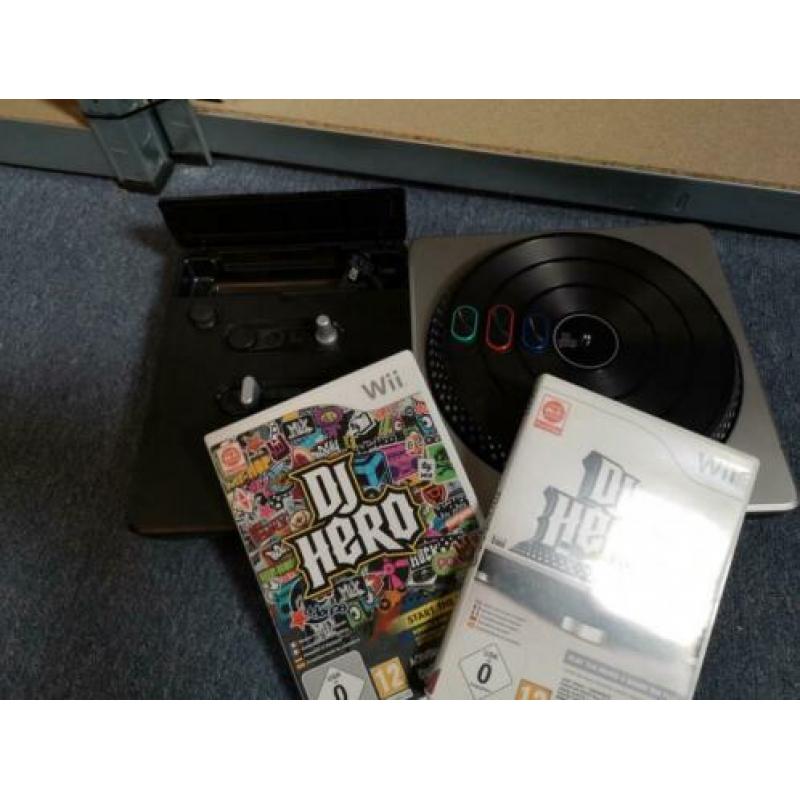 Nintendo Wii DJ Hero 1 en 2 inclusief draaitafel