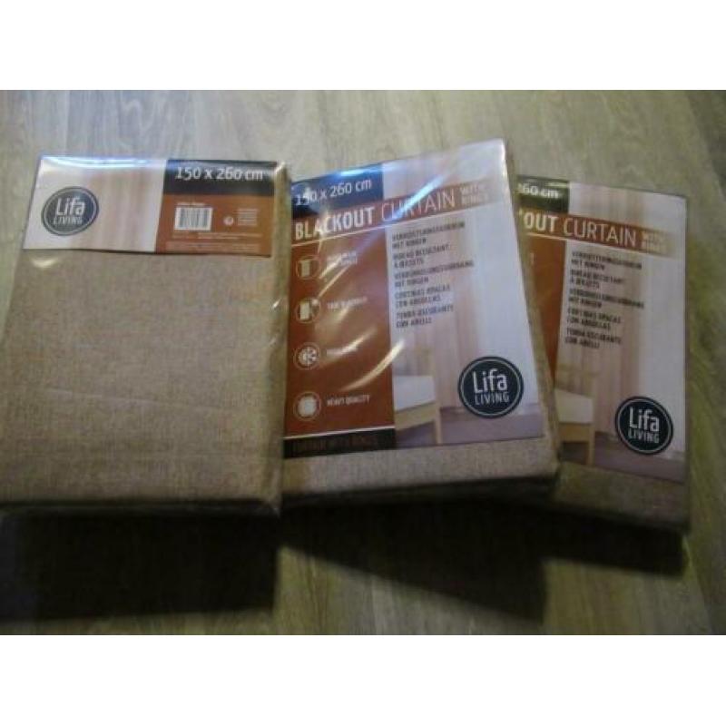 Verduisterende gordijnen 600 X H 260 Taupe + Ringen