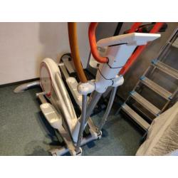 flow fitness crosstrainer