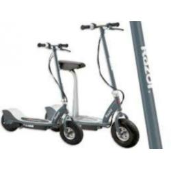 Razor Elektrische Step E300 S +zadel zit uit voorraad €264