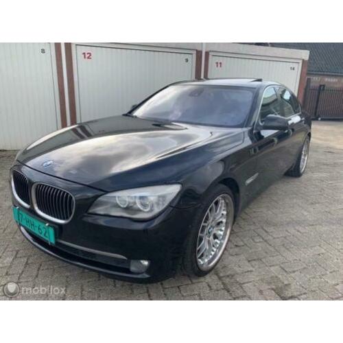BMW 750i High Executive BTW Auto met mooie opties!