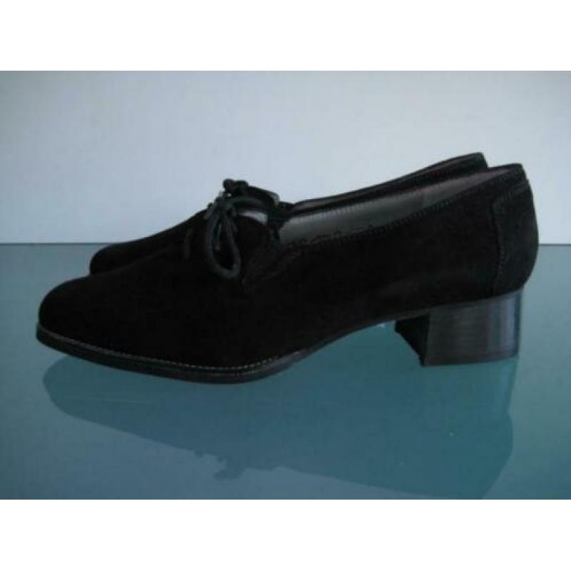 GRATIS VERZENDEN | ALEXANDRIA suede zwarte pumps 39.5 40