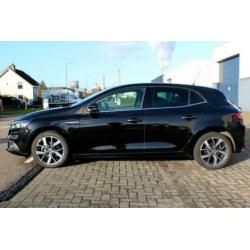 Renault MEGANE 1.5 DCI 110pk 5-drs Bose + Navi + Leder + 17