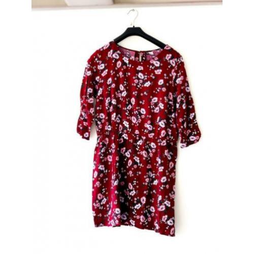 Bloemen print jurkje | h&m | Nieuw | Mt 44 | € 10