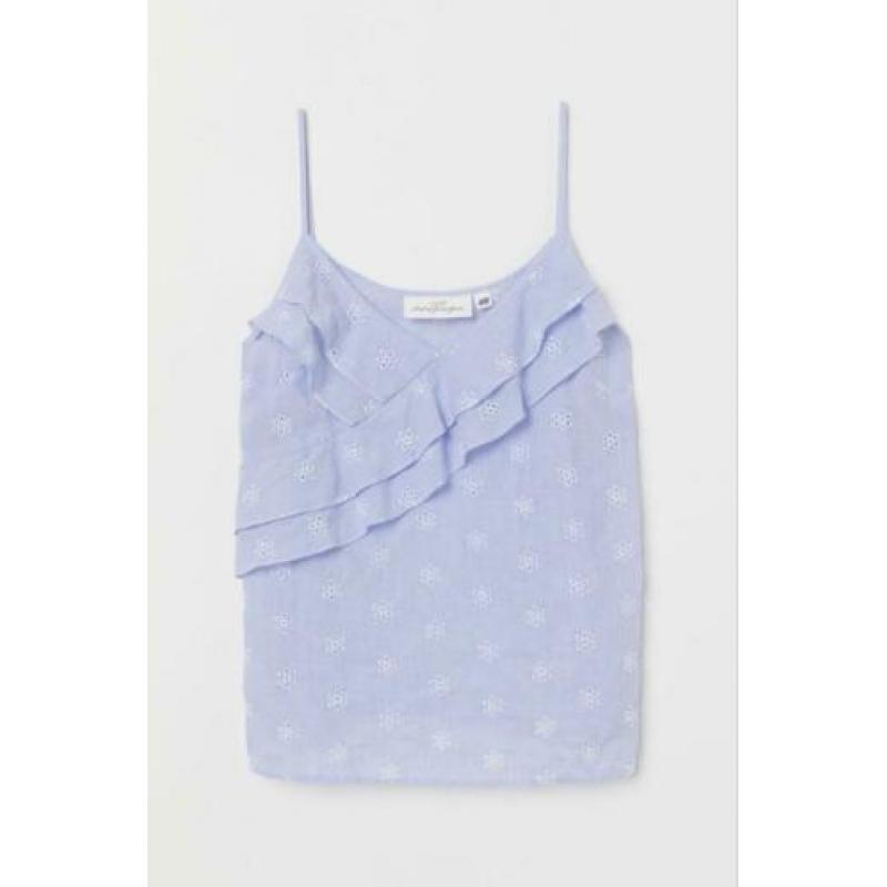 Blauwe broderie top met roesjes, nieuw staat