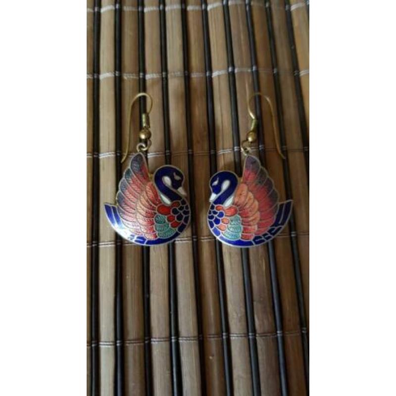 Vintage emaille oorbellen