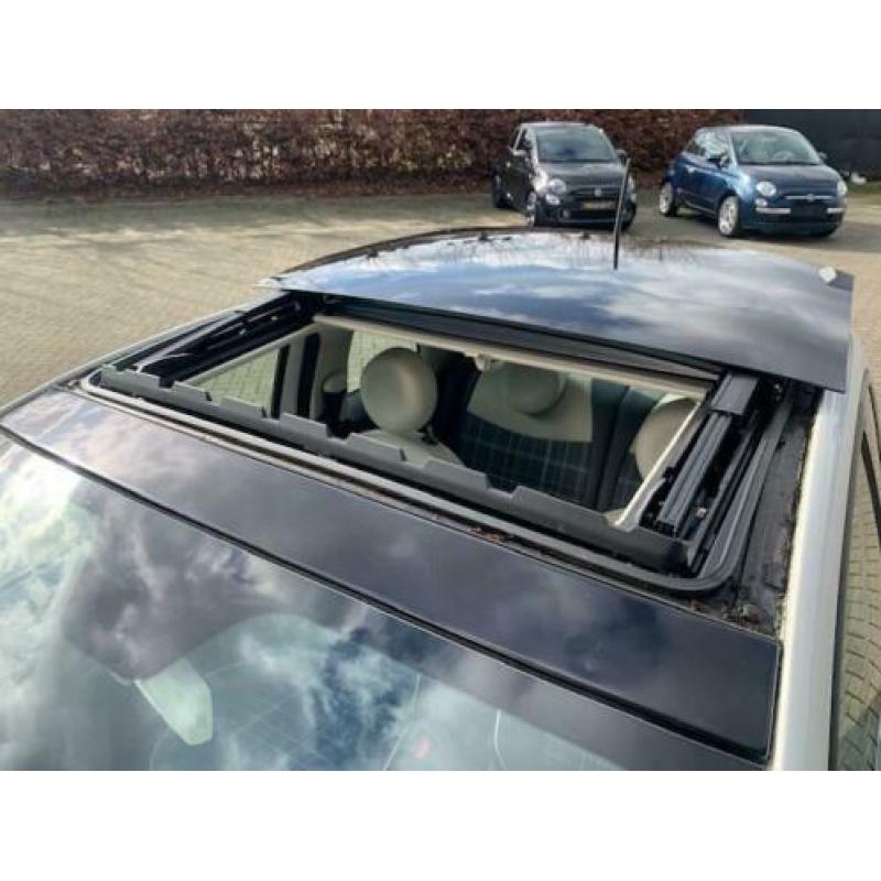 Fiat 500 0.9 TwinAir Turbo Lounge * schuifdak * nieuw model