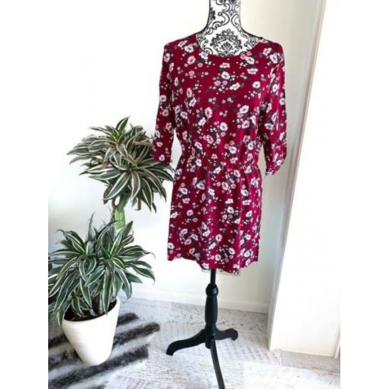 Bloemen print jurkje | h&m | Nieuw | Mt 44 | € 10