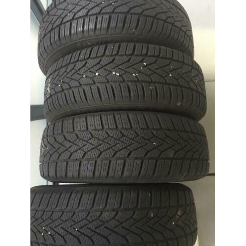 Set winterbanden op stalen velg 185.60.15