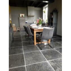 kasteelvloer Belgisch hardsteen Antique 60x60 cm verouderd