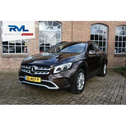 Mercedes-Benz GLA-klasse 180 Premium Plus Automaat 2017 29.6