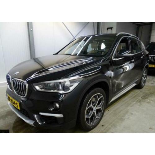 BMW X1 sDrive 2.0i Automaat Orange Edition III High Executiv