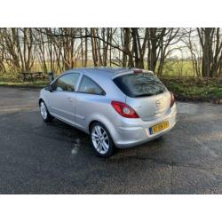 Opel Corsa 1.4-16V Enjoy AUTOMAAT! AIRCO! NWE APK!