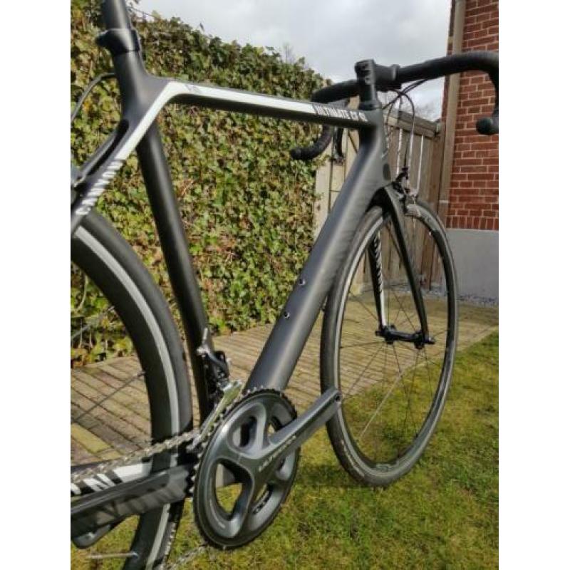Canyon ultimate cf sl racefiets vol carbon nieuwstaat
