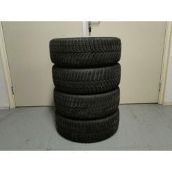Skoda Octavia velgen (5x112) + Vredestein winterbanden