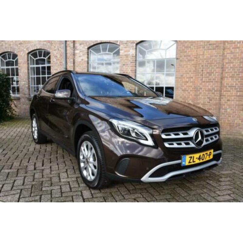 Mercedes-Benz GLA-klasse 180 Premium Plus Automaat 2017 29.6