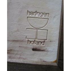 tegel in houten lijst "metselaars"