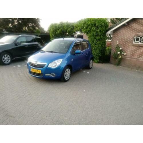 Opel Agila 1.0 Edition