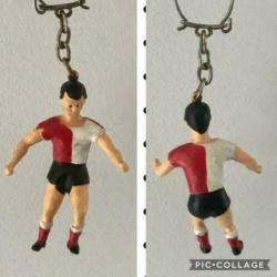 4 stuks retro sleutelhanger voetballer