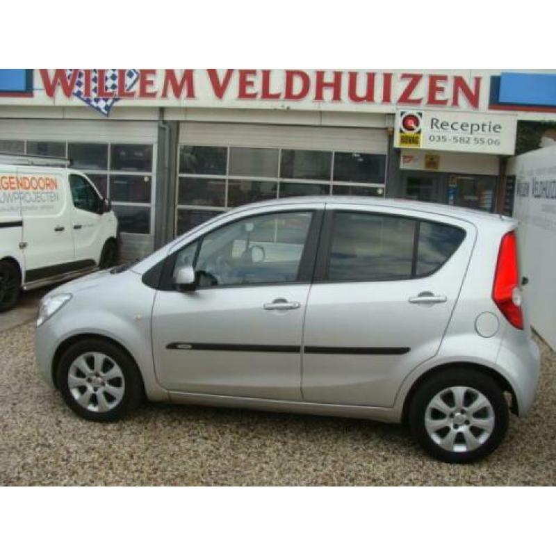 Opel Agila 1.2 16V AUTOMAAT Edition