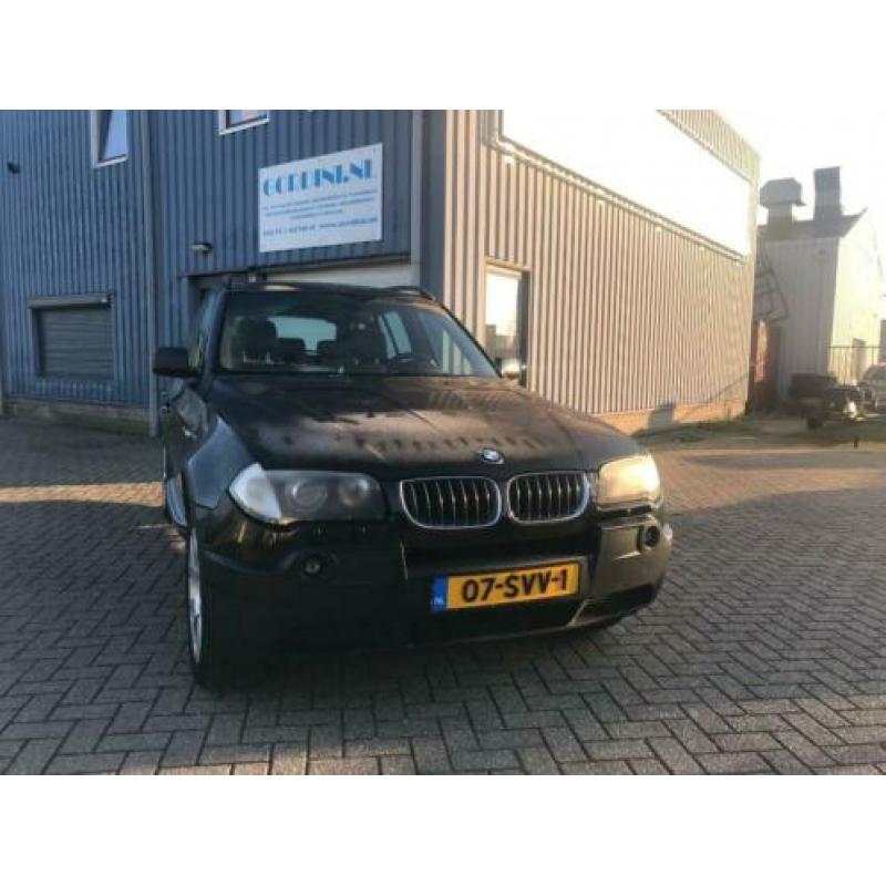 BMW X3 3.0 D AUT Feb 2005 Zwart, Youngtimer!!!!