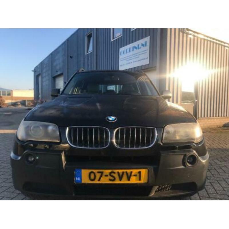 BMW X3 3.0 D AUT Feb 2005 Zwart, Youngtimer!!!!