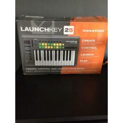 Launchkey 25 (om muziek te maken)