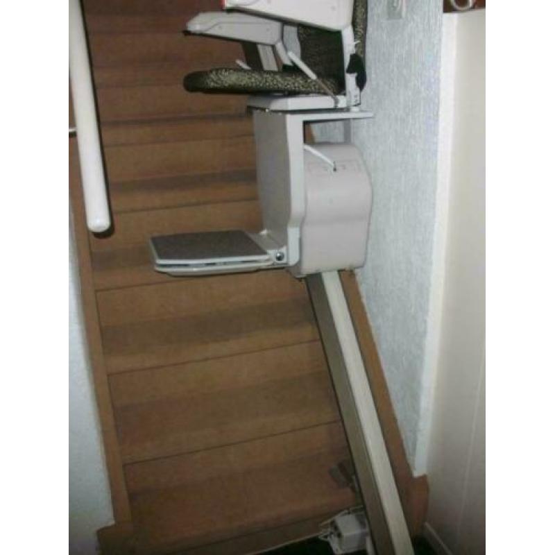 traplift stannah 400 voor rechte trap