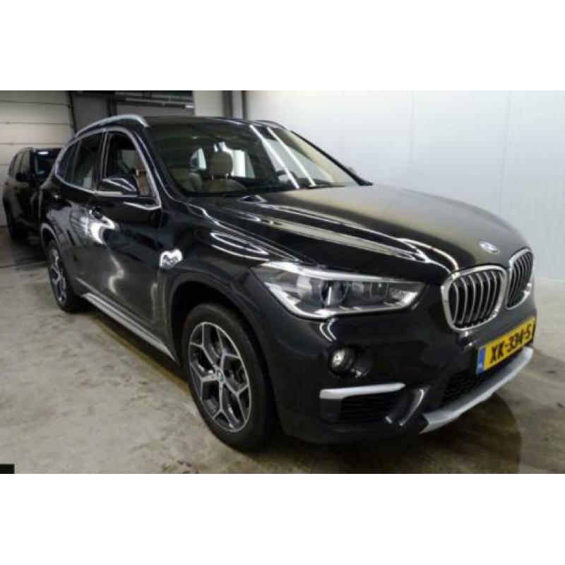 BMW X1 sDrive 2.0i Automaat Orange Edition III High Executiv