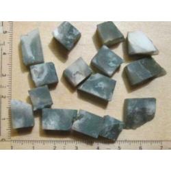 opruiming: (bulk 4) 5 soorten ruwe edelstenen