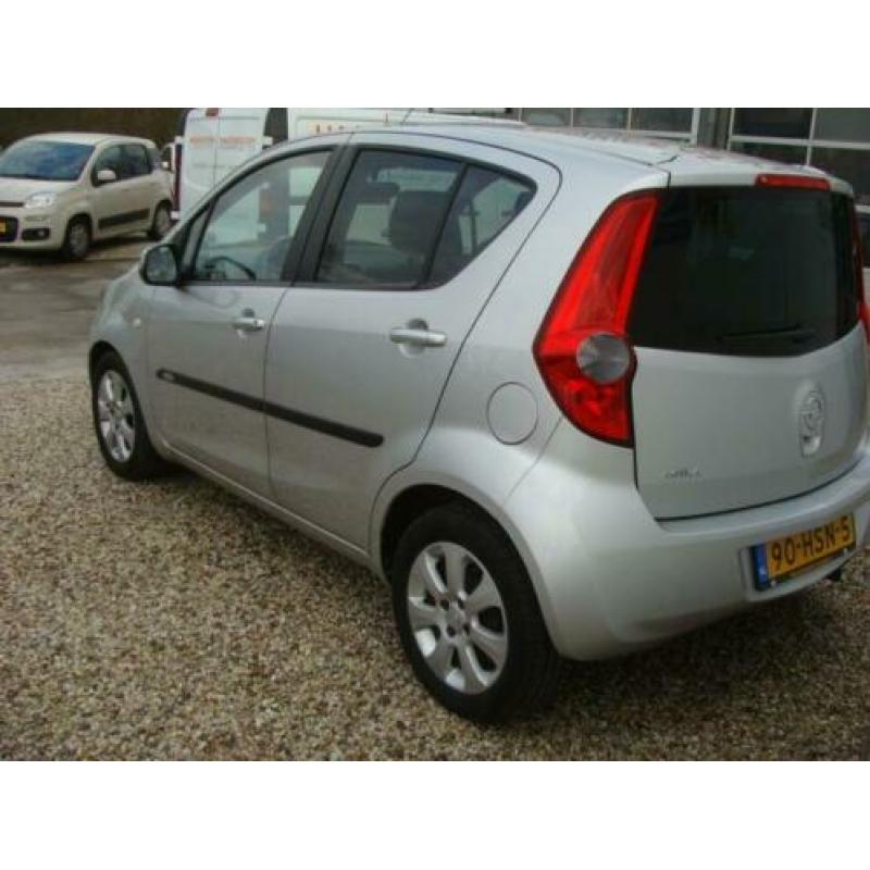 Opel Agila 1.2 16V AUTOMAAT Edition