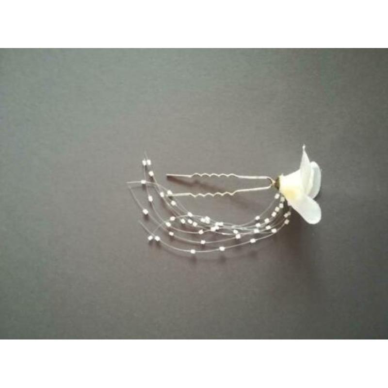 Trouw haar accesoires