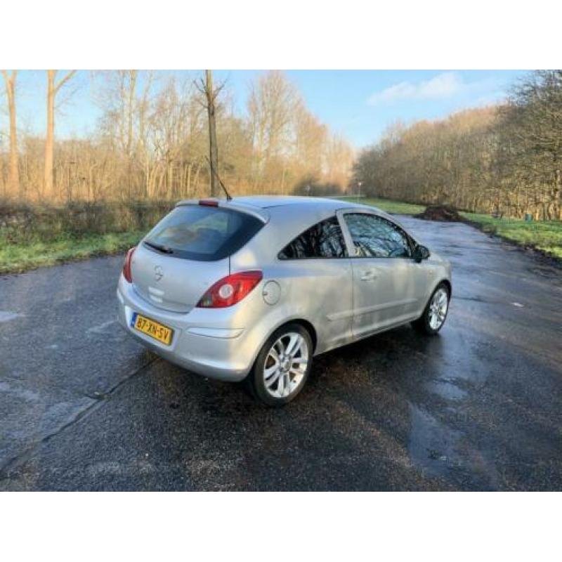 Opel Corsa 1.4-16V Enjoy AUTOMAAT! AIRCO! NWE APK!