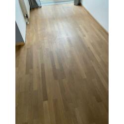 Gratis afhalen - Beuken parketvloer 50 m2