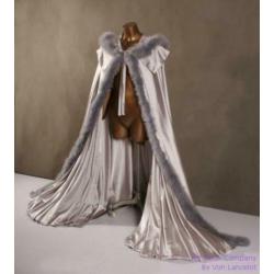 MYC016 Capes Bruidscapes Feestkleding Carnaval