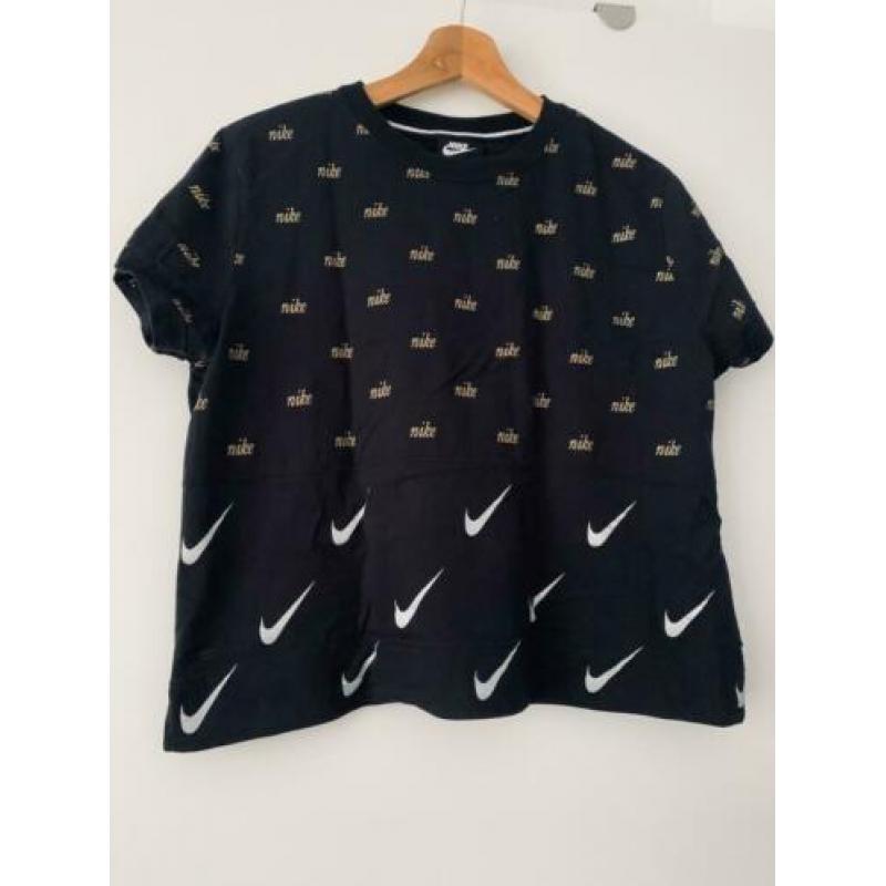 Nike shirt maat L
