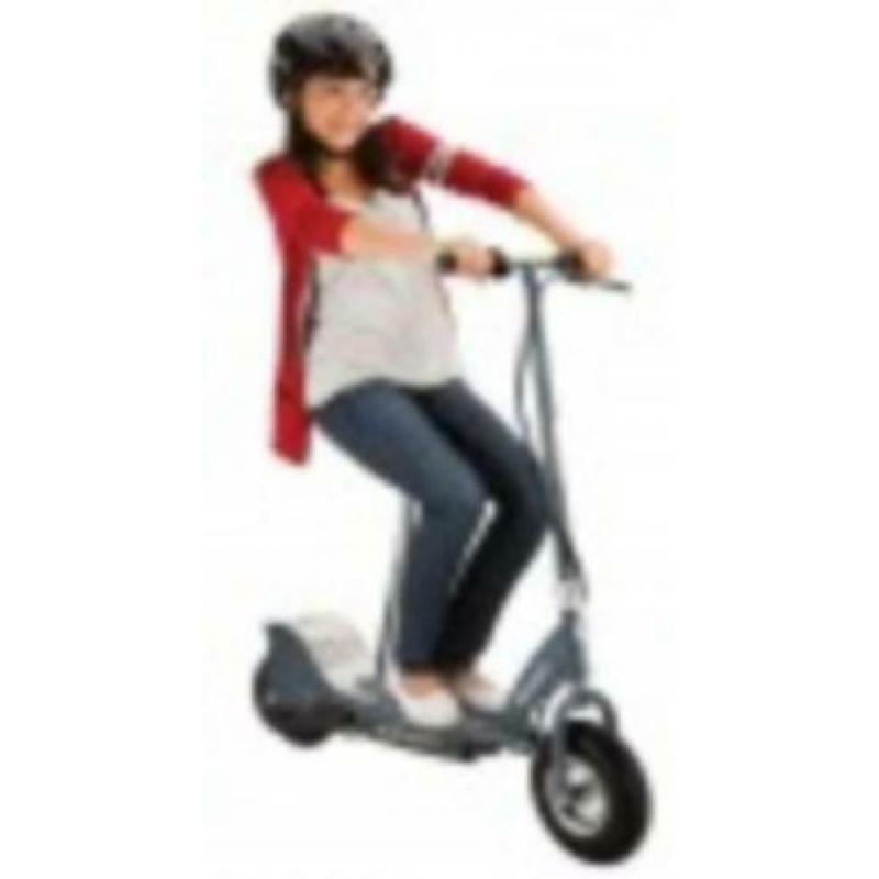 Razor Elektrische Step E300 S +zadel zit uit voorraad €264