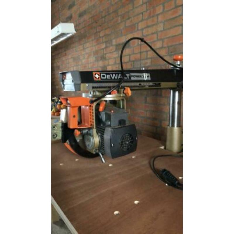 DeWalt Powershop DW125 Radiaalzaag / afkortzaag