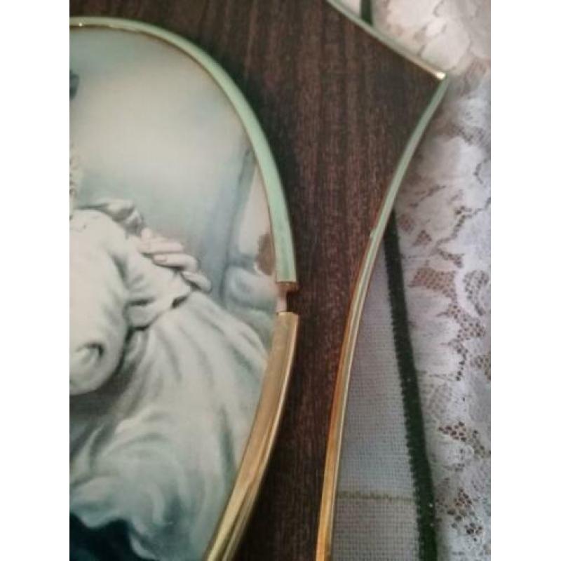 Mooi vintage lijstje met Madonna/Maria en kindje