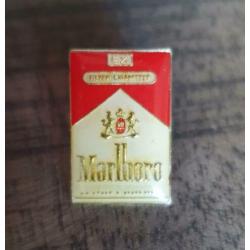 7x pins van sigaretten merken