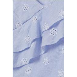 Blauwe broderie top met roesjes, nieuw staat