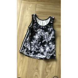 Goldbergh Luxery Sports top maat XL als nieuw