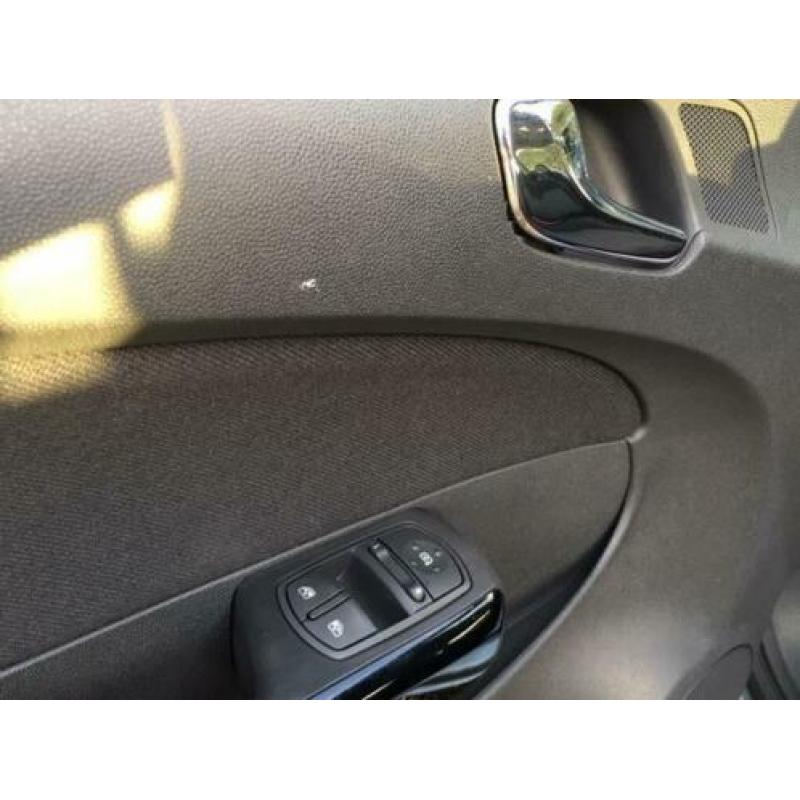 Opel Corsa 1.4-16V Design Edition 1e eigenaar * NIEUWSTAAT *