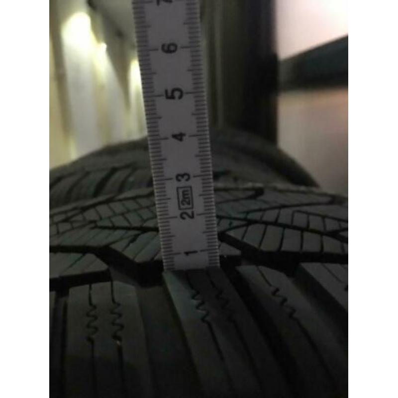 Set winterbanden op stalen velg 185.60.15