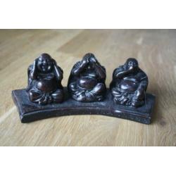 3 boeddha's op een rijtje 19 x 6 x 6 cm