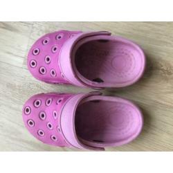 Roze crocs - maat 23 - incl. gratis 2 paar sokjes