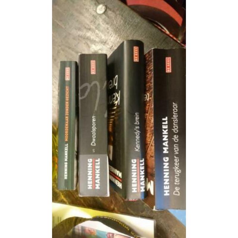 12x Henning Mankell oa de jonge Wallander 2 en 1 gratis