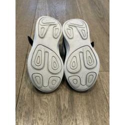Nike revolution 4 schoentjes, maat 26