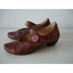 Think pumps maat 40 oud roze / Bordeaux ZGAN supermooi !