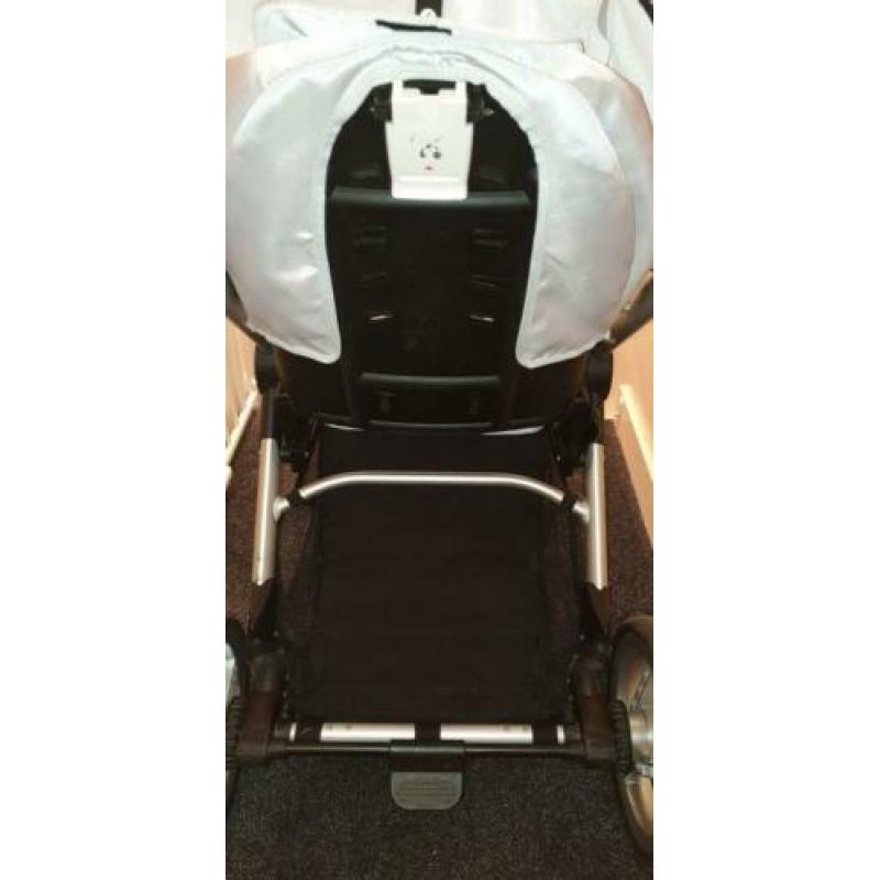Hele nette Mutsy evo kinderwagen 2 in 1 met gratis maxi cosi